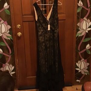 Black Lace Overlay Sleeveless Maxi Dress